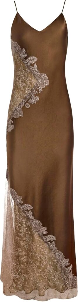 The Elegance of Lace -- Romance is Back alexandra rojas gown
