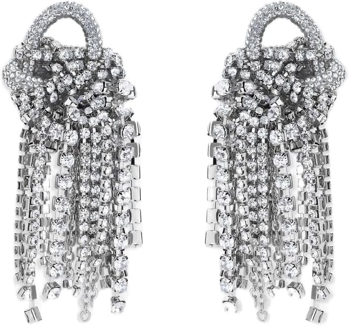 Summer's Chicest Earrings To Elevate Any Outfit area messy chain earrings