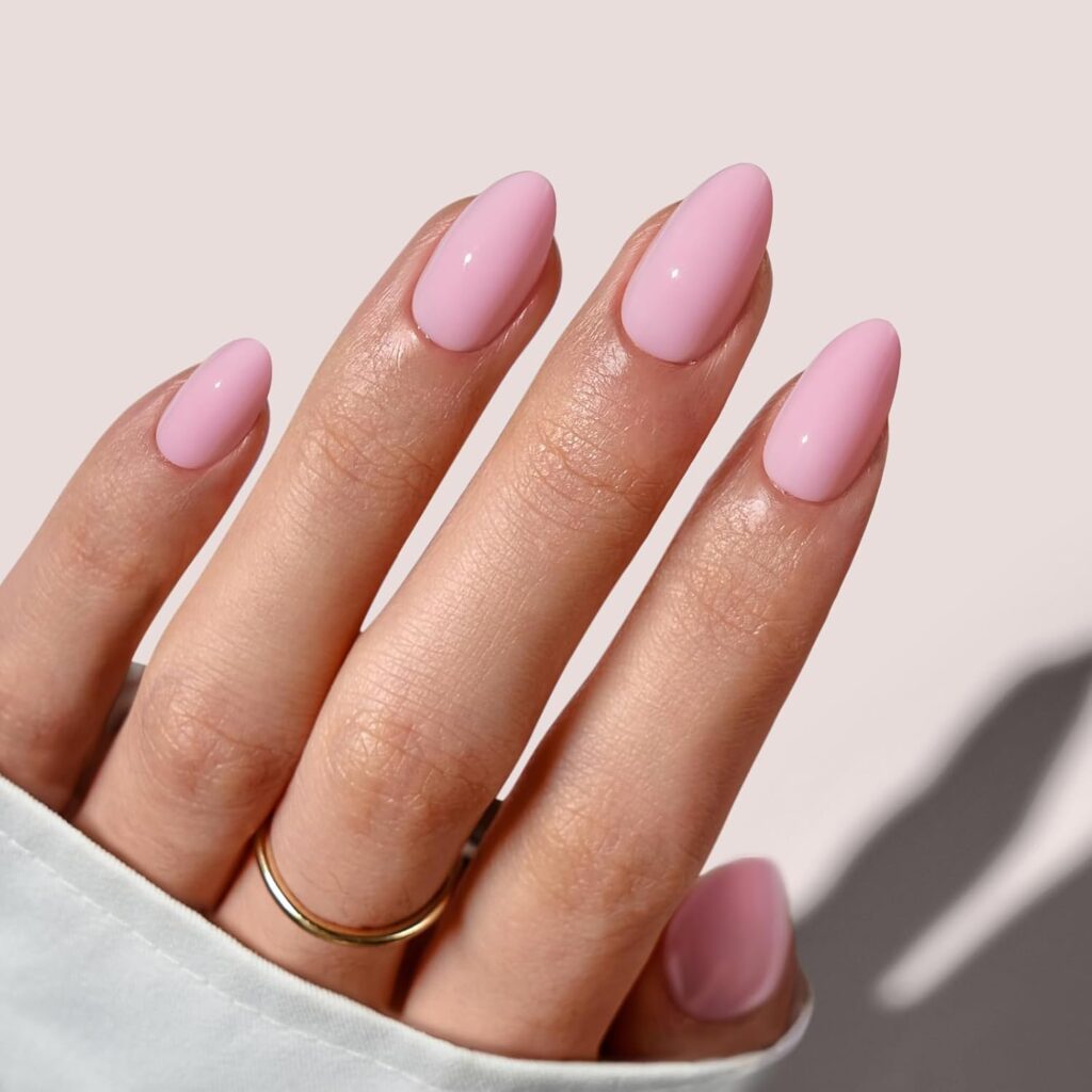 bounce kiss pink short nails