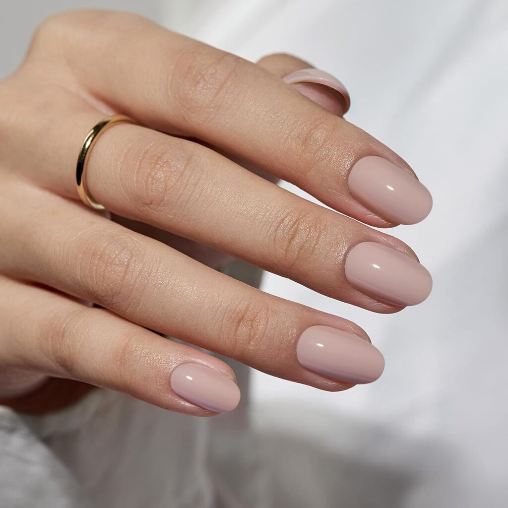 milkshake short nails